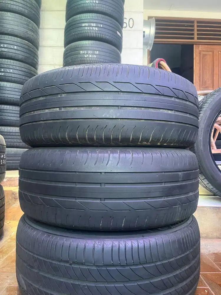 Ban Bridgestone Turanza T001 RFT/Runflat 225 50 r18 2pcs