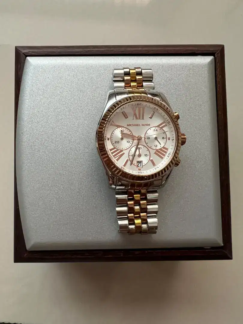 Michael Kors Watch 5735 preloved