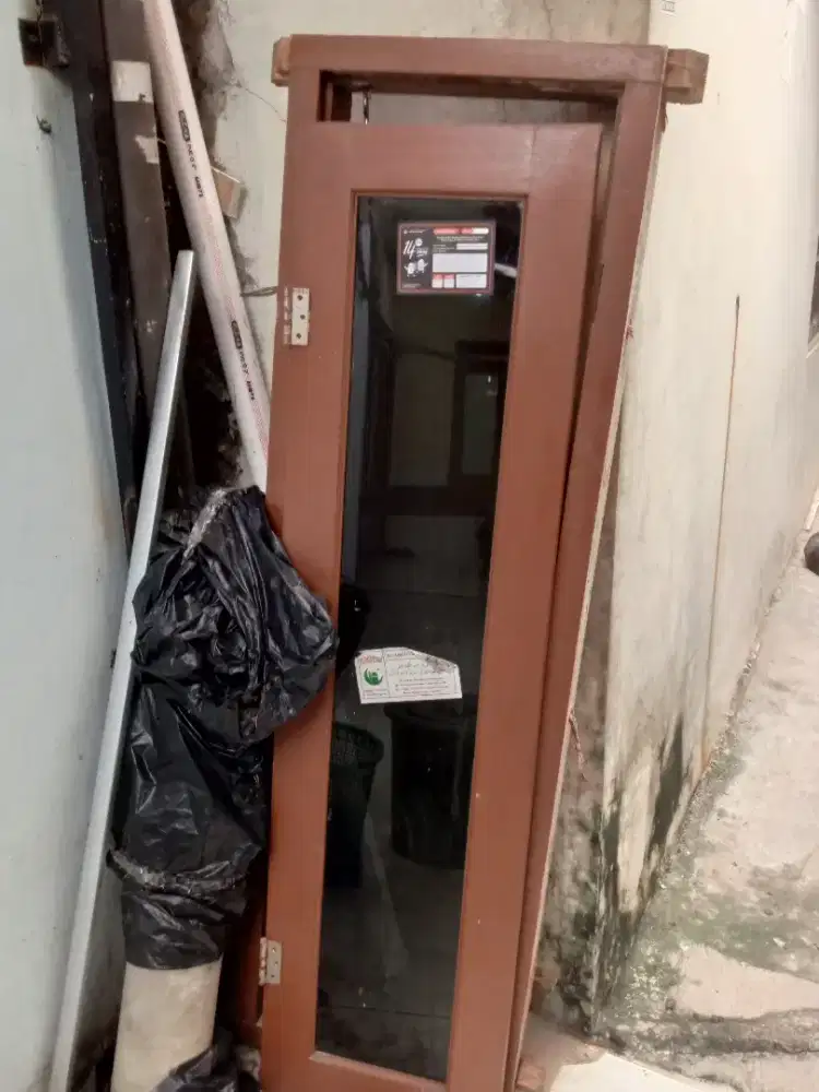 Kusen dan jendela rumah