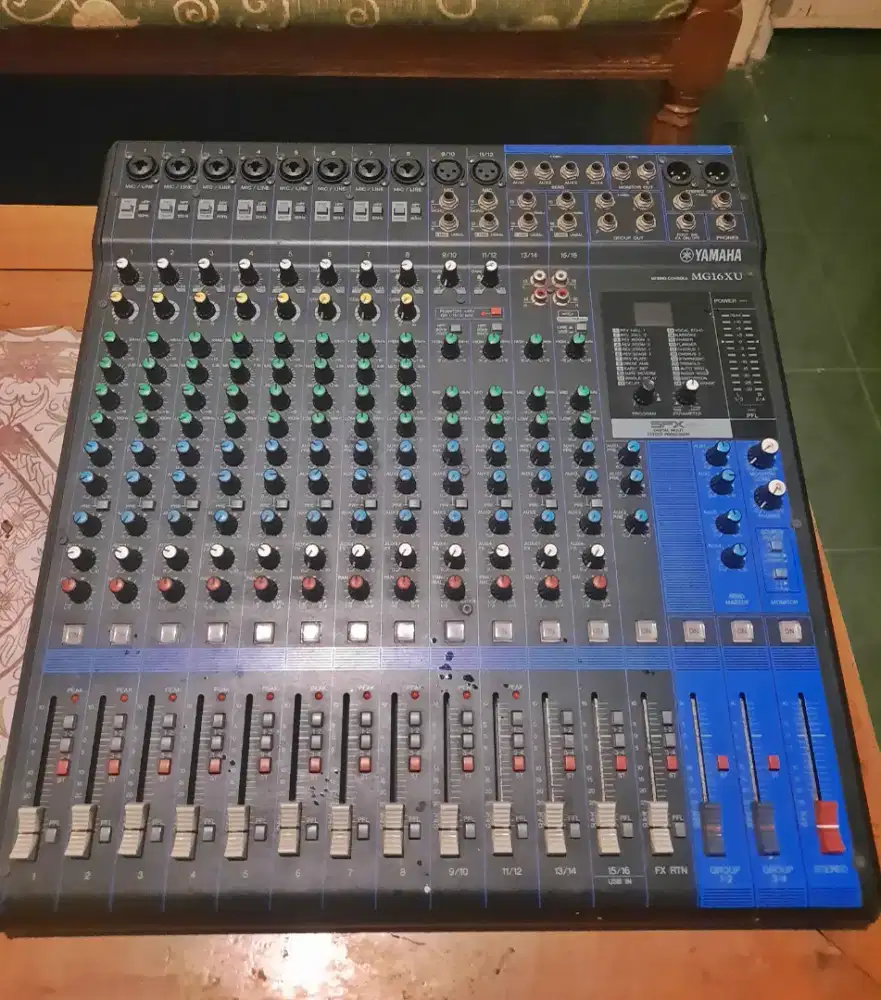Mixer Yamaha MG16XU Original