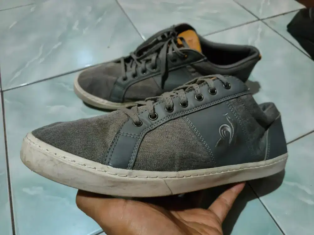Sepatu Le Coq Sportif size 46