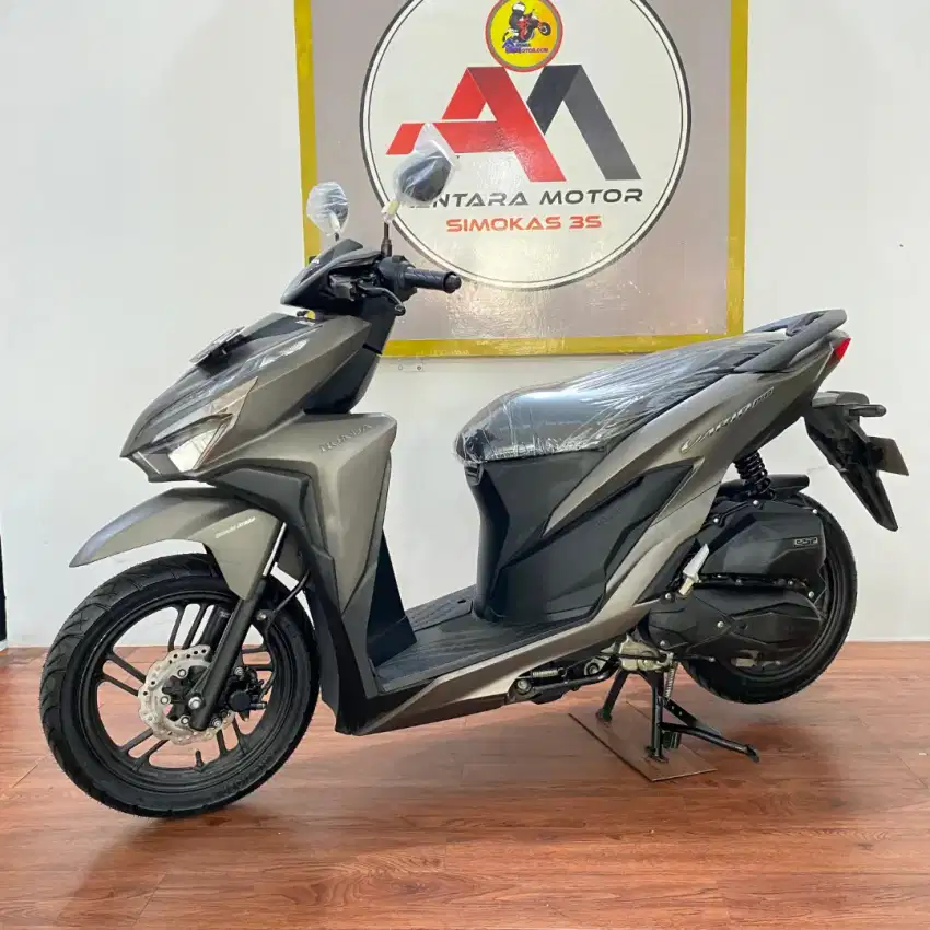 [GARANSI MESIN 1TH FREE SERVICE 1TH] Honda Vario 150 Exclv 2021