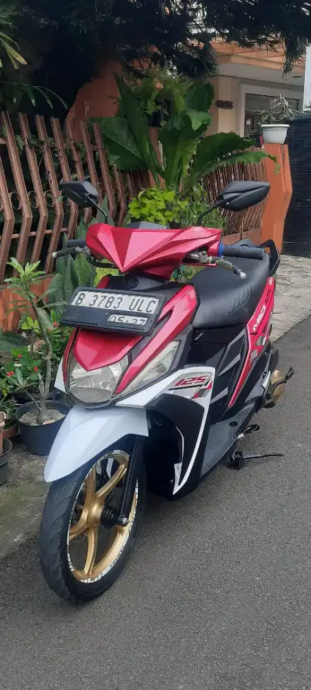 Bissmillah dijual motor Yamaha Mio M3 2017