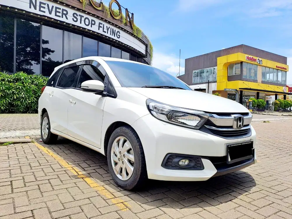 SPESIAL LEBARAN!! HONDA MOBILIO 1.5 E MATIC 2018 PUTIH KM 68RB