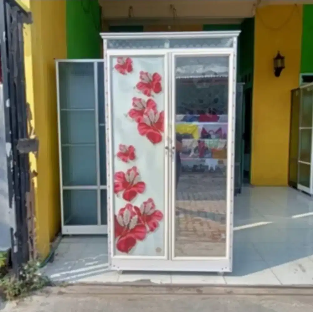 Lemari Baju Aluminium 2 Pintu, Almari, Lemari Tas Kaca, Almari Pakaian