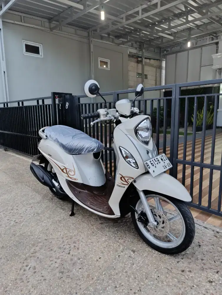 Bissmillah dijual motor Yamaha Fino premium 2017