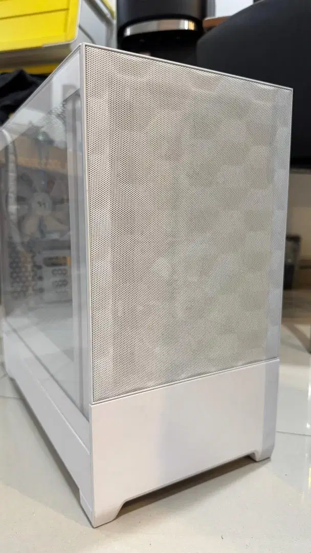 Casing fractal pop mini air RGB White