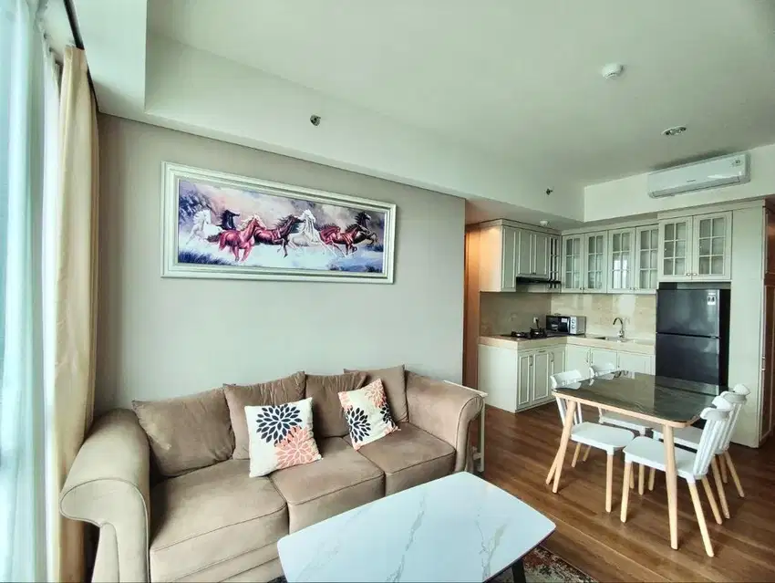 DISEWAKAN CEPAT APARTEMEN MEWAH BARU HOLLAND VILLAGE FULL FURNISHED