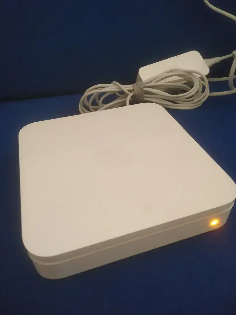 Apple Airport Extreme Base Station A1354 WiFi Router 4th Gen