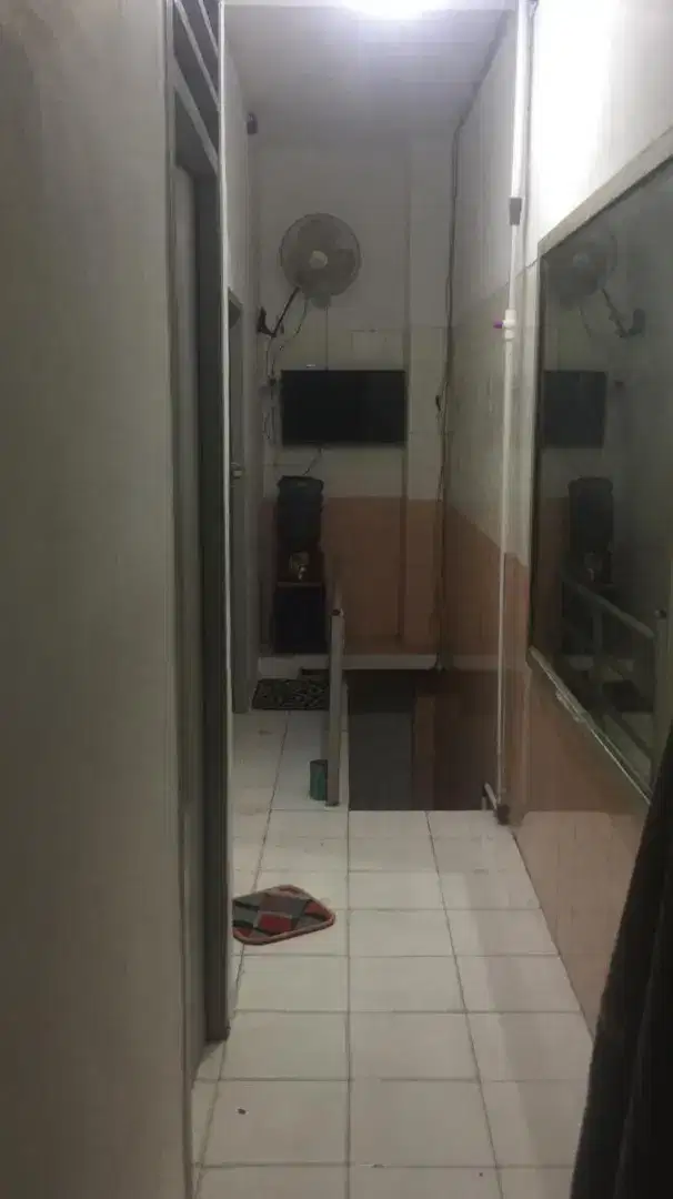 Kost karyawan 700rb daerah grogol , latumeten