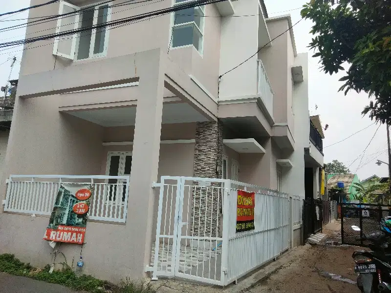 Jual Rumah Tingkat di Palakali tanah Baru Beji depok