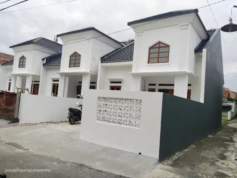 Dijual rumah cantik dekat stasiun Purwokerto