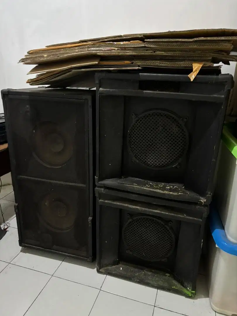 SOUND SYSTEM DAN AMPLIFIER