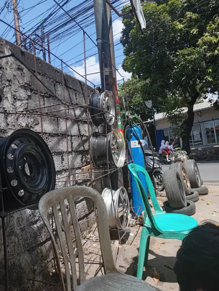 Lowongan kerja Toko ban mobil