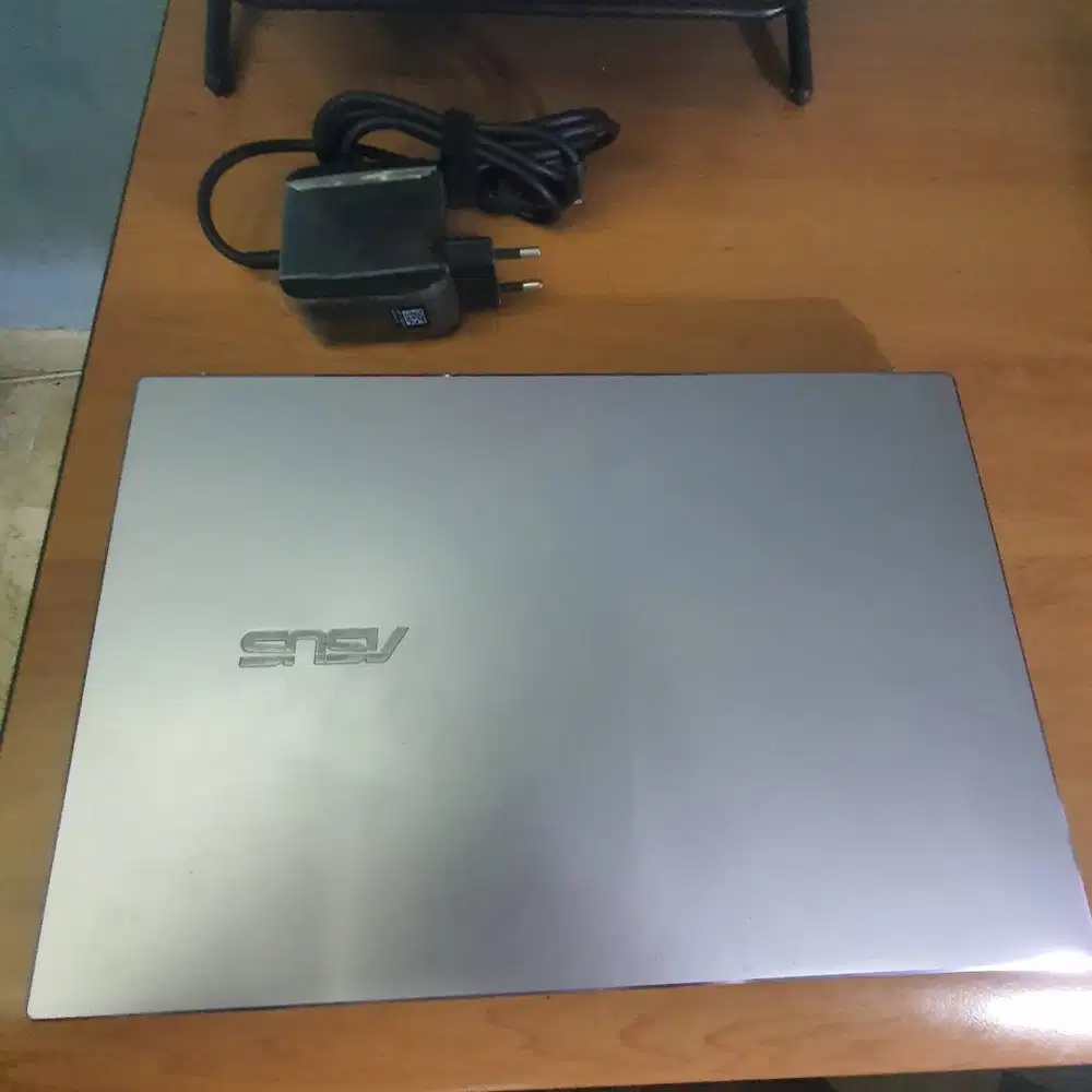 Dijual Laptop Asus Zenbook UM425IA