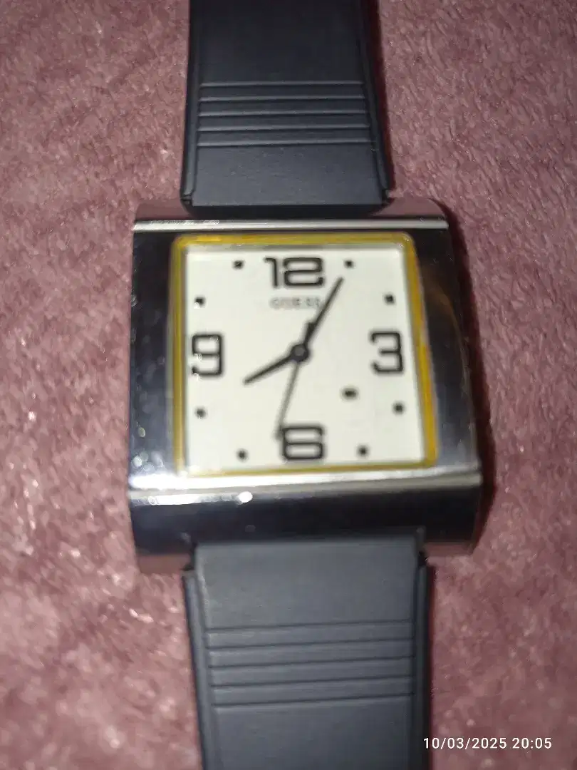 Jam tangan Guess Ori buat cewek