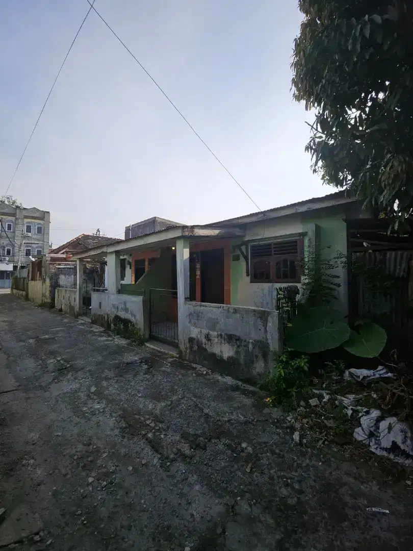 Dijual rumah kontrakan 2 pintu