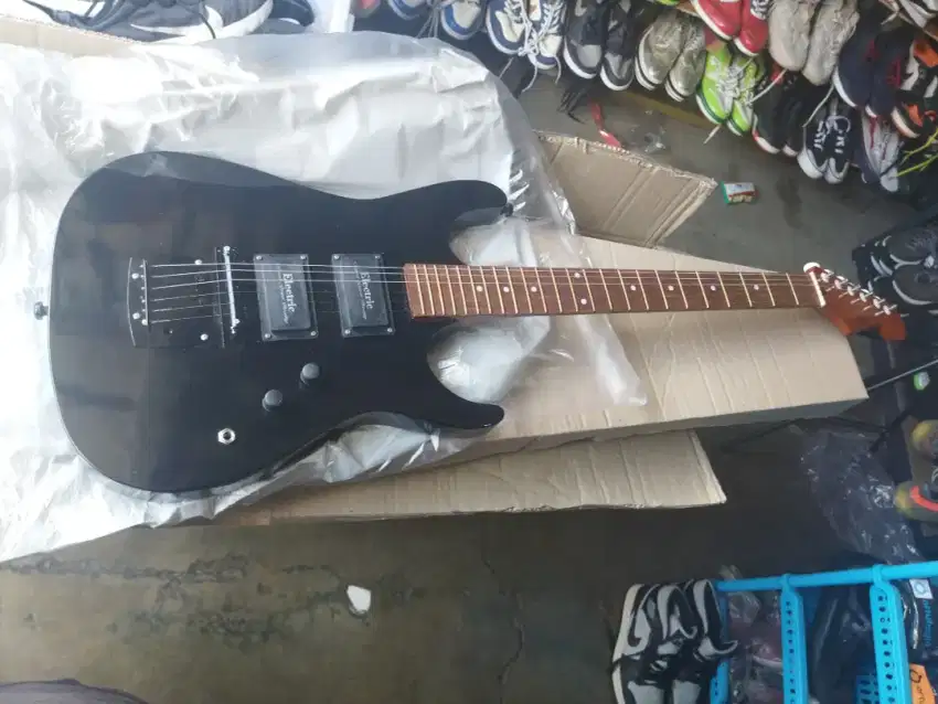 Gitar fender elektrik string