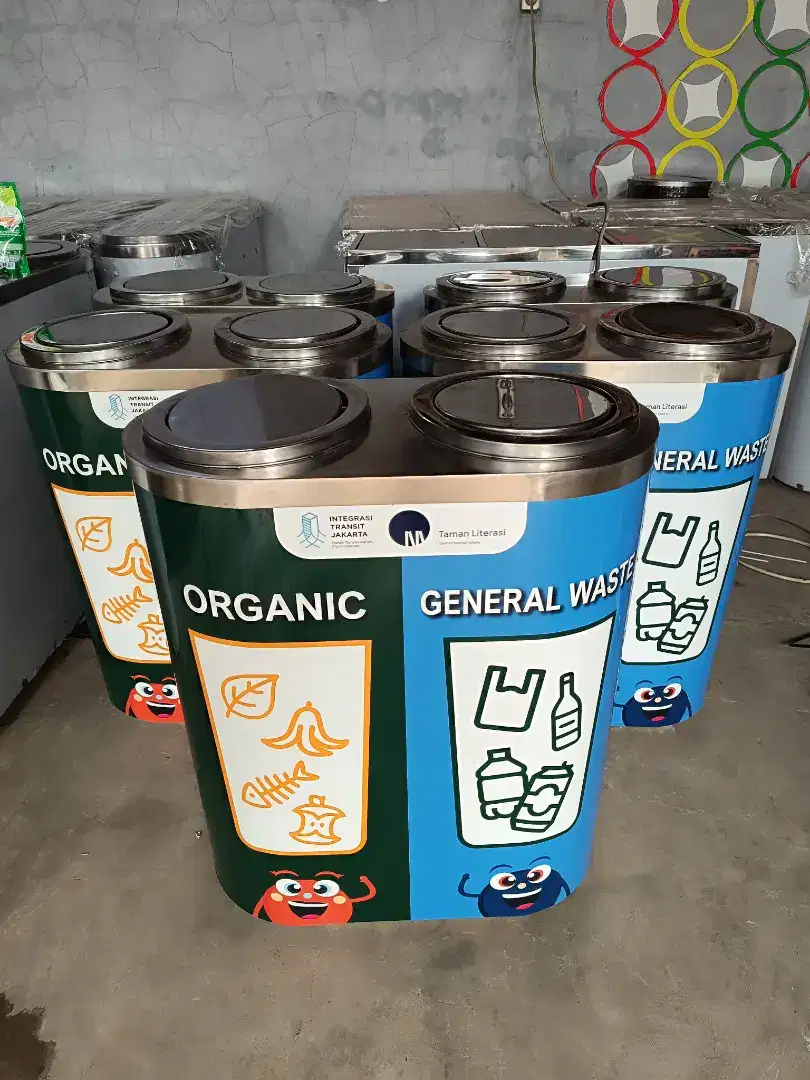 Tempat sampah stainless kapsul 2in1