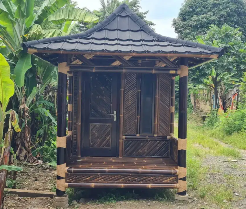 Saung gazebo pondok villa bambu banten