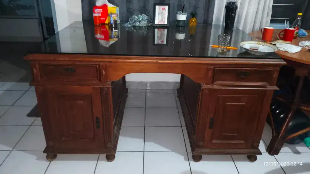 Meja Kerja Jati Antik laci antik 1.8m x 1.8m
