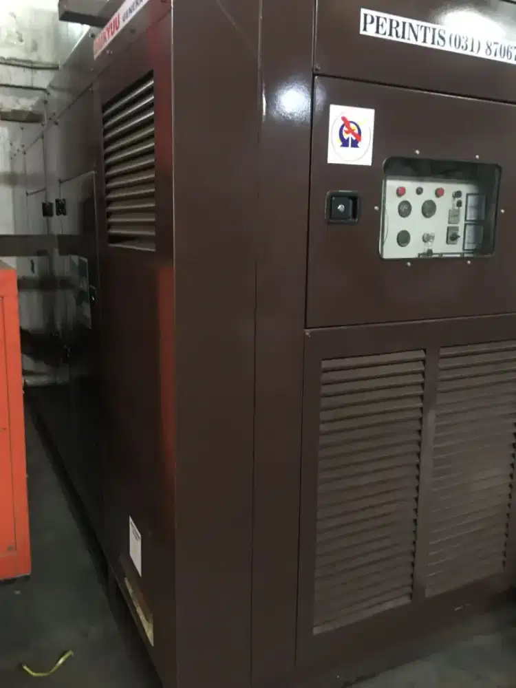 Mercy 500 kva generator marathone second bergaransi service