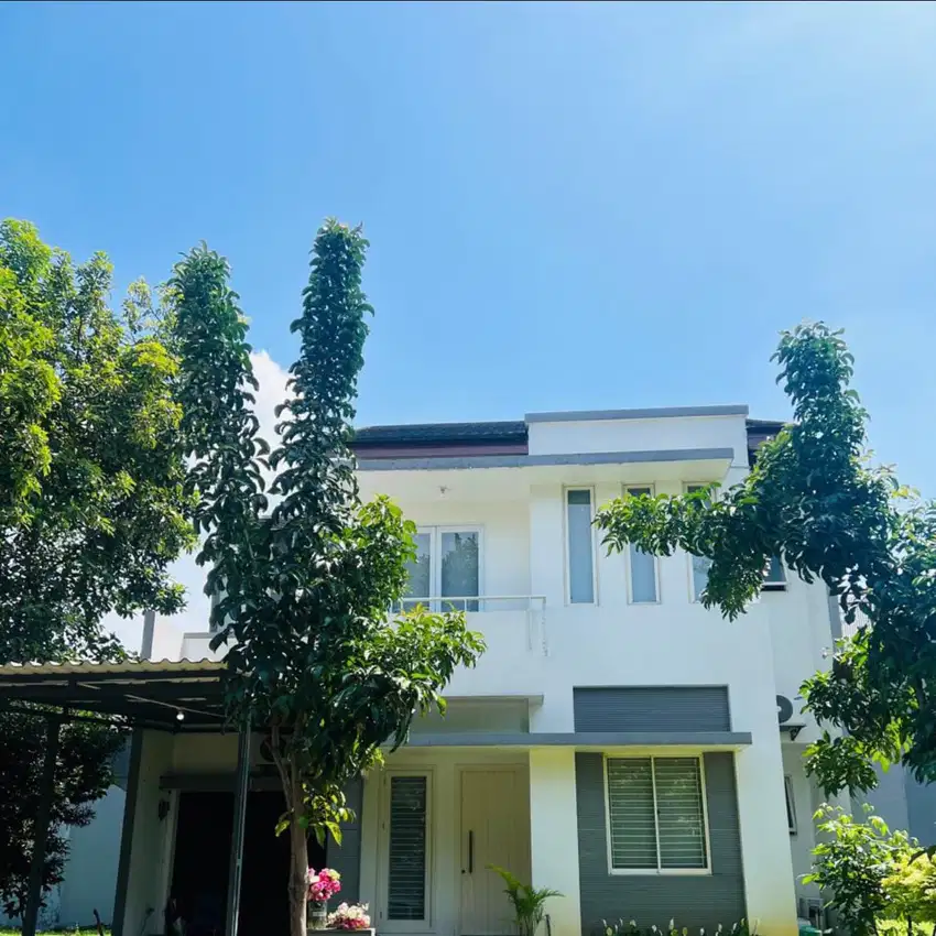 Rumah The Green private tidak ada tetangga depan BSD