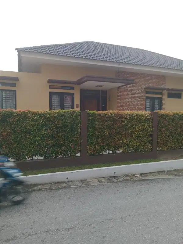 Dijual Rumah di sekitar Jl Rambutan/Arifin Ahmad