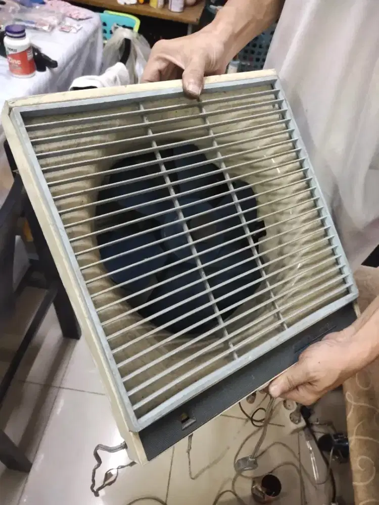 Dijual exhaust fan bekas 2 arah