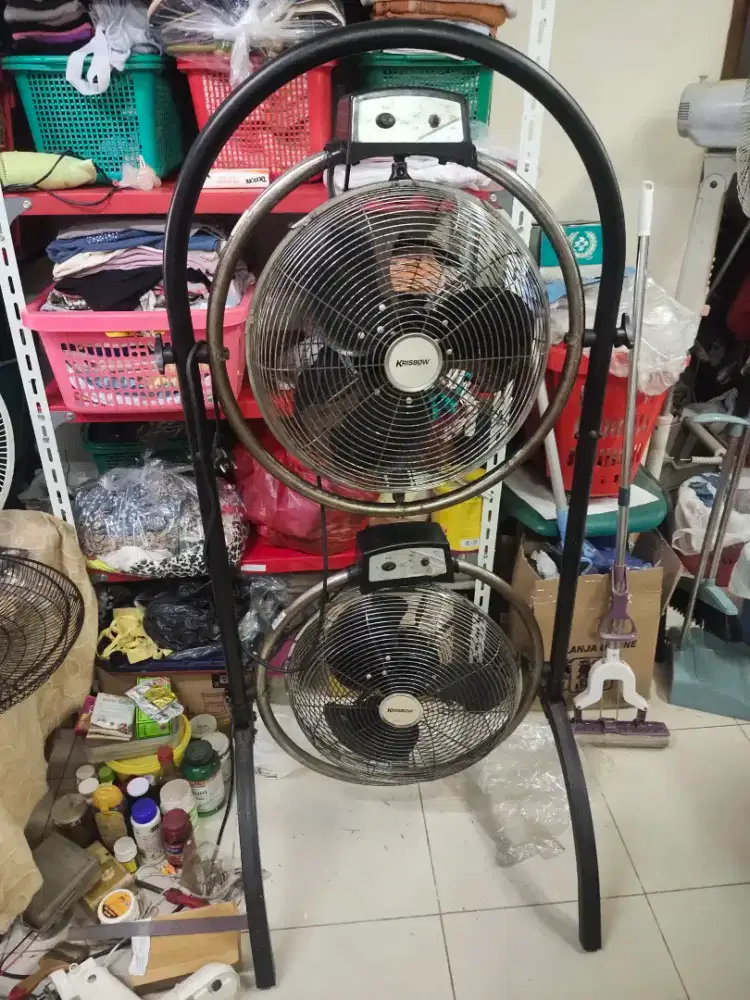 Dijual Kipas Krisbow susun kondisi normal