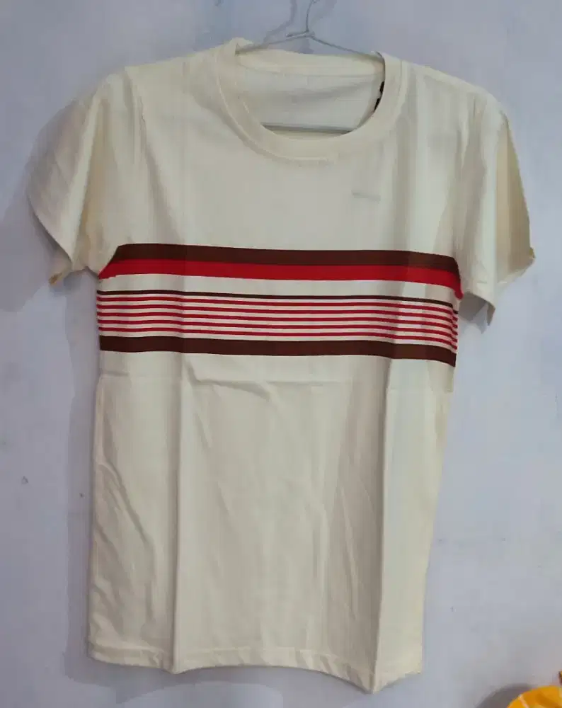 Kaos bahan katun adem