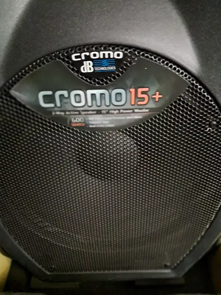 DB Technologies Cromo 15+ product Italy