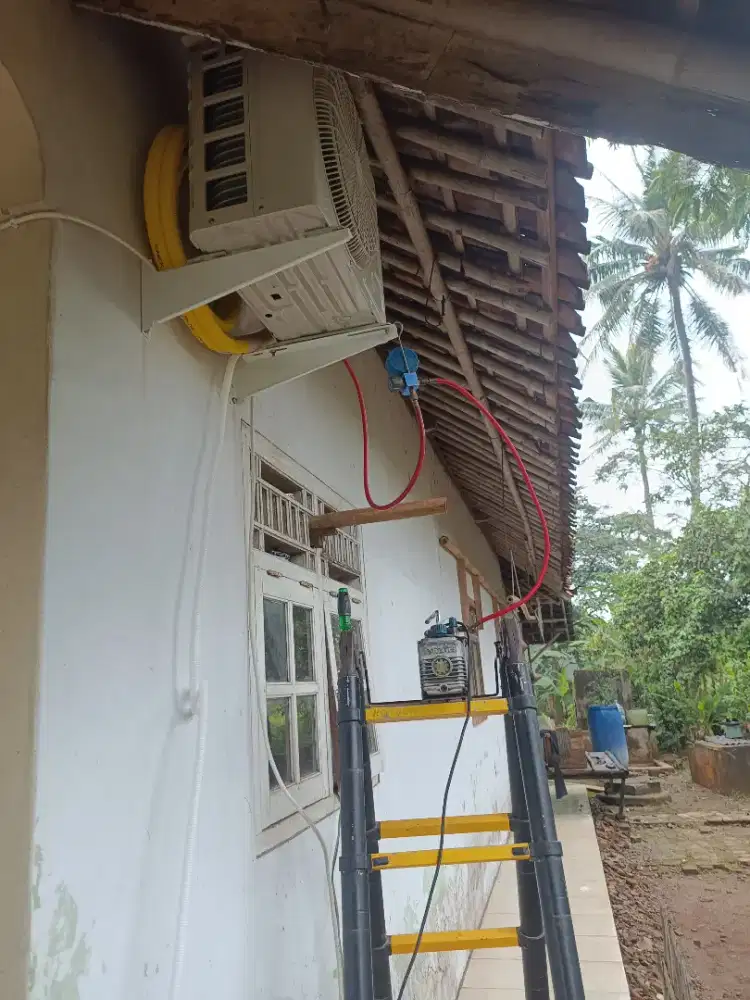 Helper AC/semi teknisi