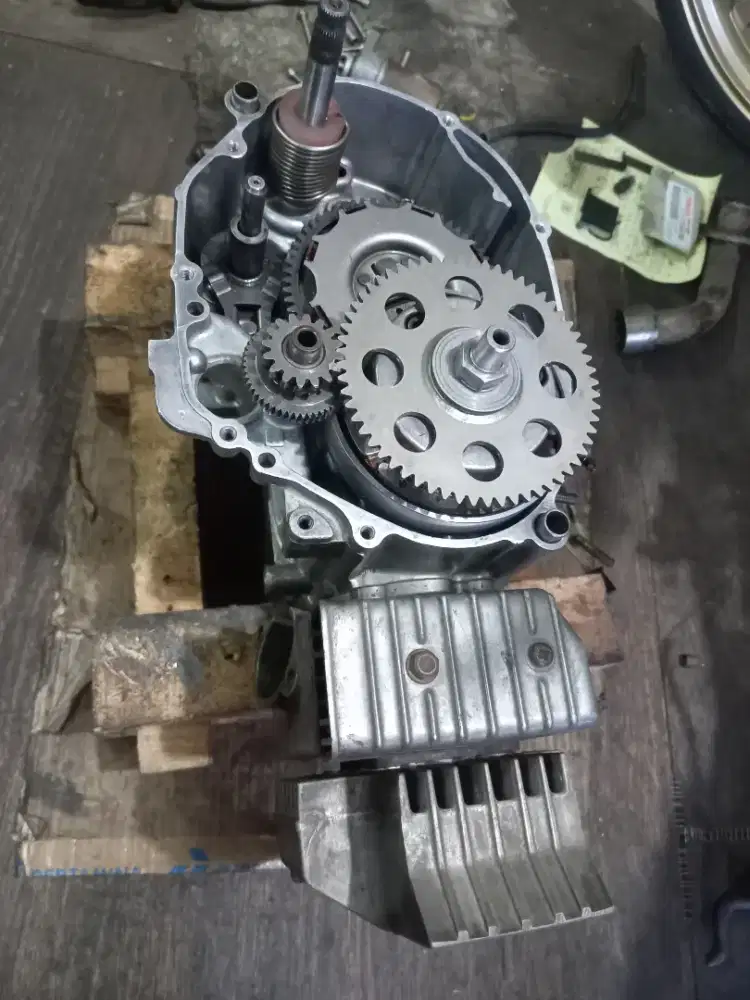 DIJUAL MOTOR SUZUKI CRYSTAL KRISTAL CRISTAL 1994 SS LENGKAP SEHAT RAPI
