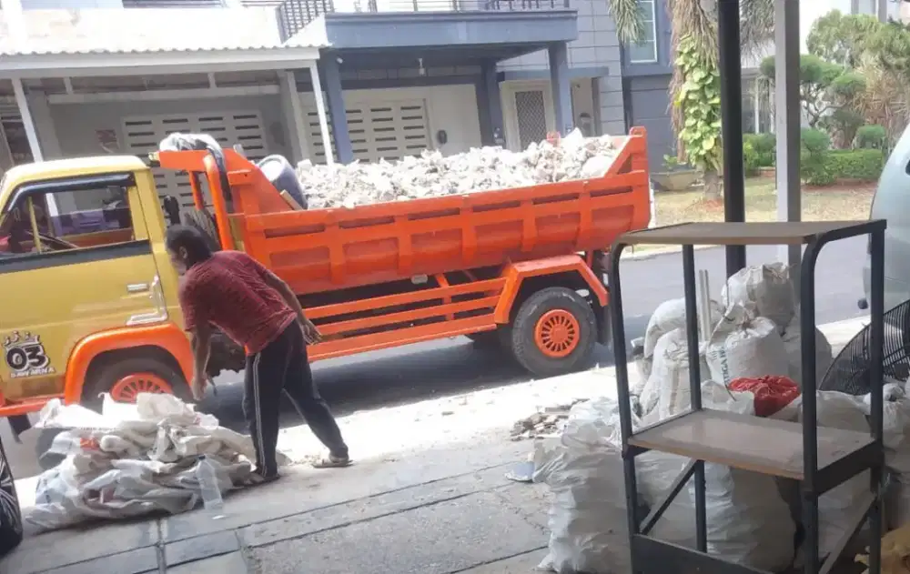 Mobil puing sampah dan urugan murah