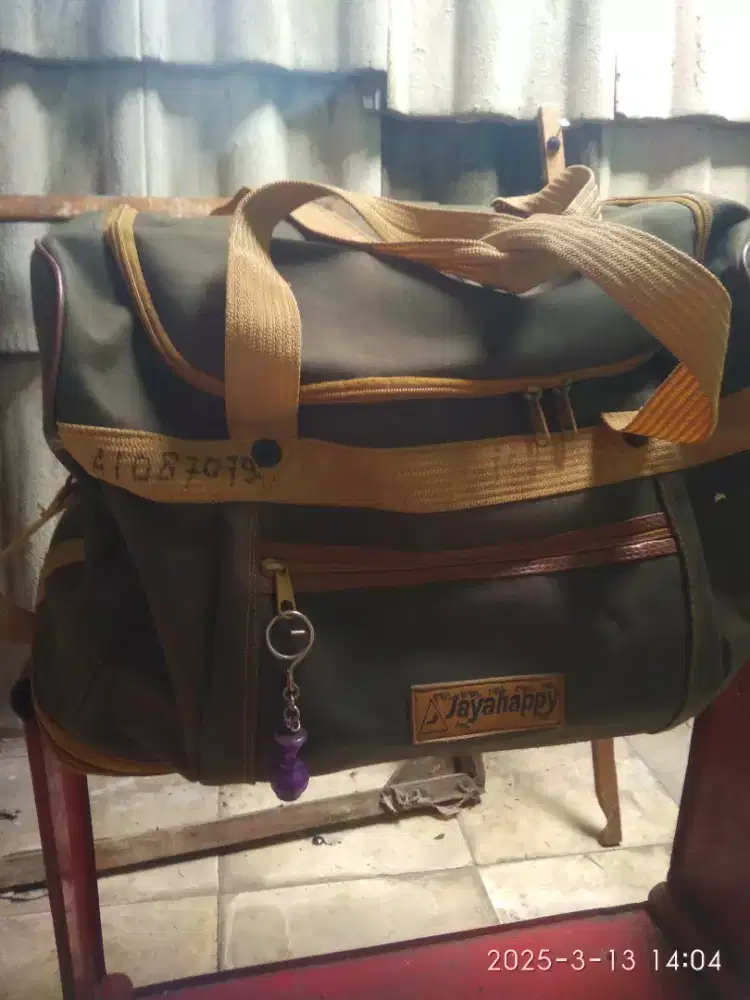 Tas travel tingkat beroda