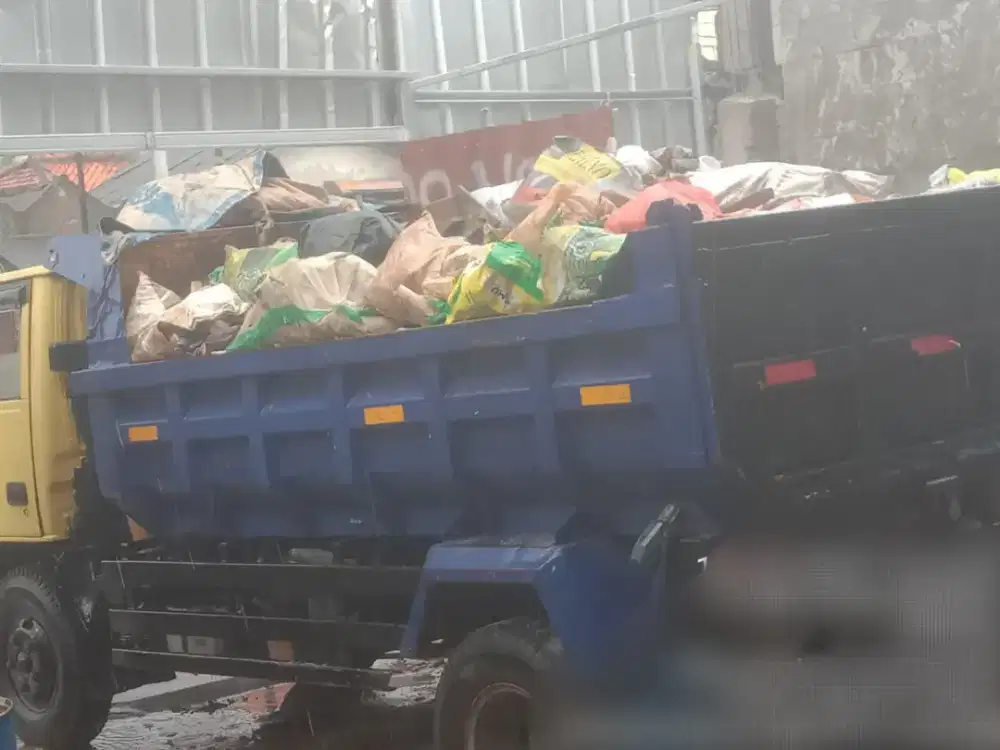 Tanah buang puing urugan murah