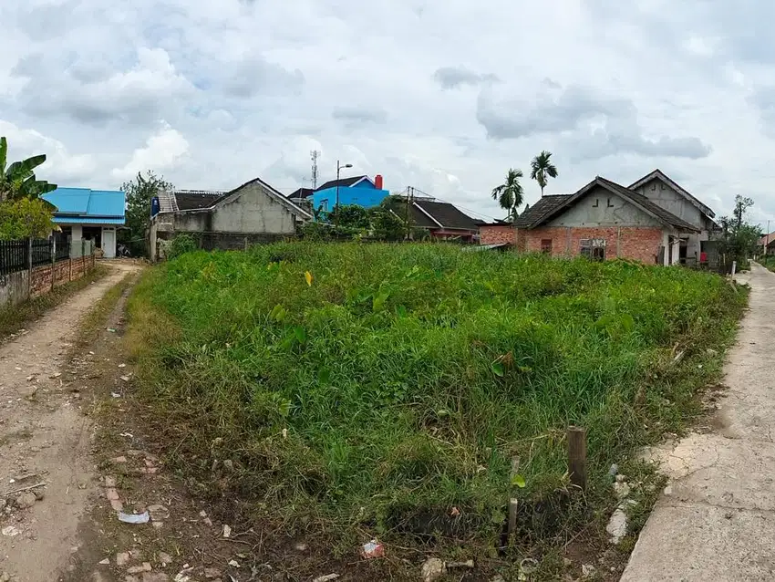 Dijuala tanah siap bangun