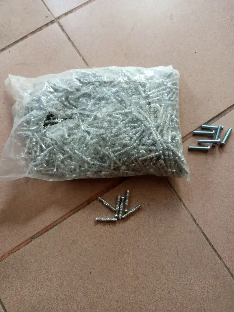 Baut  kembang m6 n baut knock down