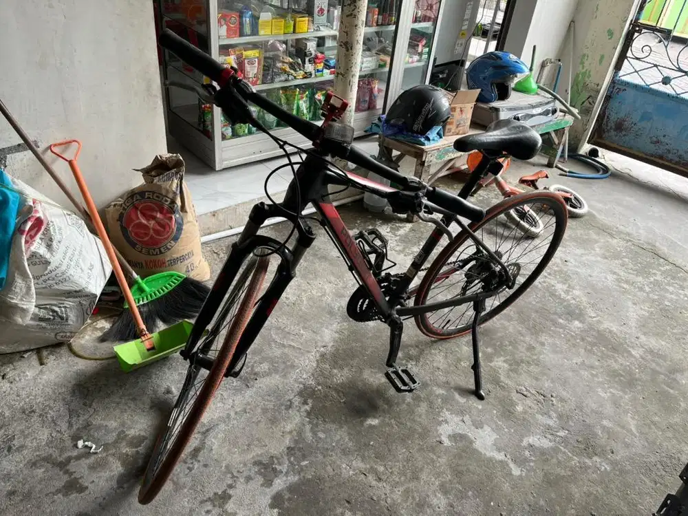 sepeda polygon heist