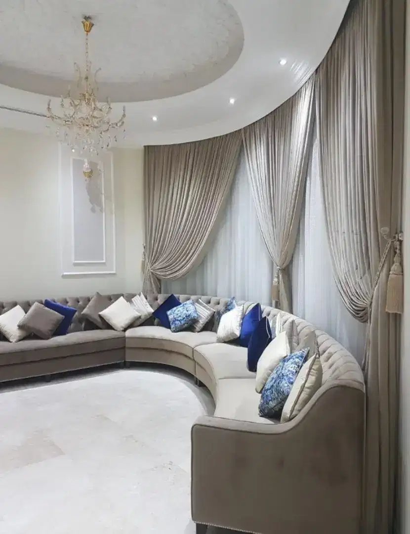 Pasang gordyn gorden murah vertikal roll blind jasa wallpaper dinding