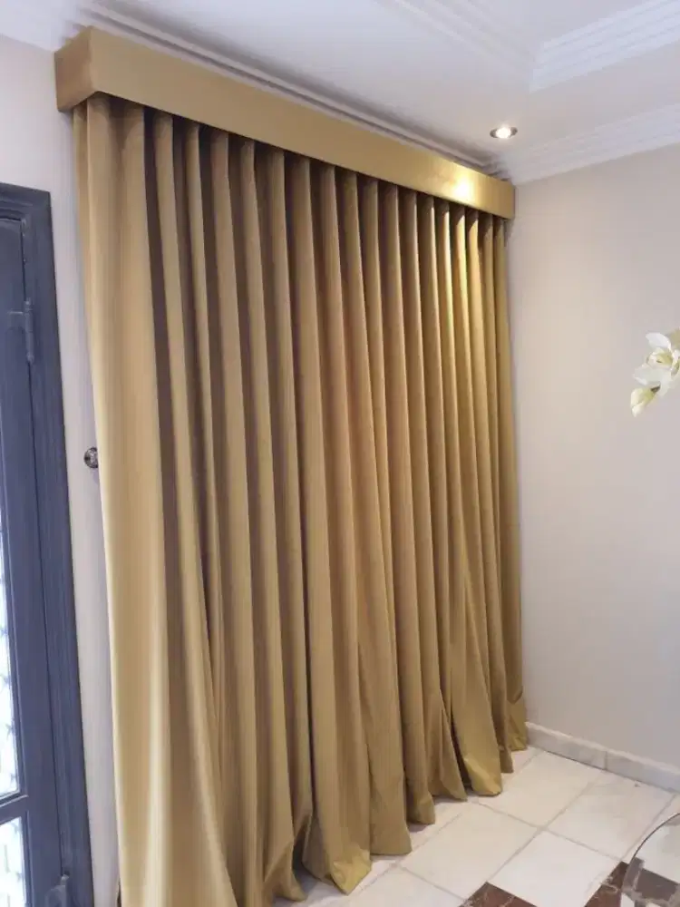 Pasang gordyn gorden murah vertikal roll blind jasa wallpaper dinding