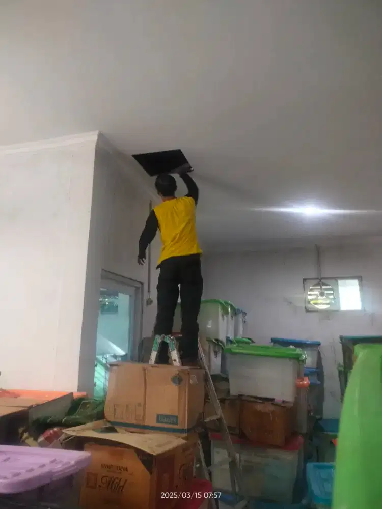 Lampu LED plafon gypsum dan partisi gypsum