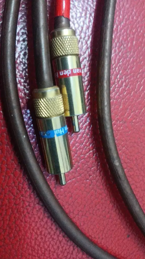 Kabel RCA merk van del hull