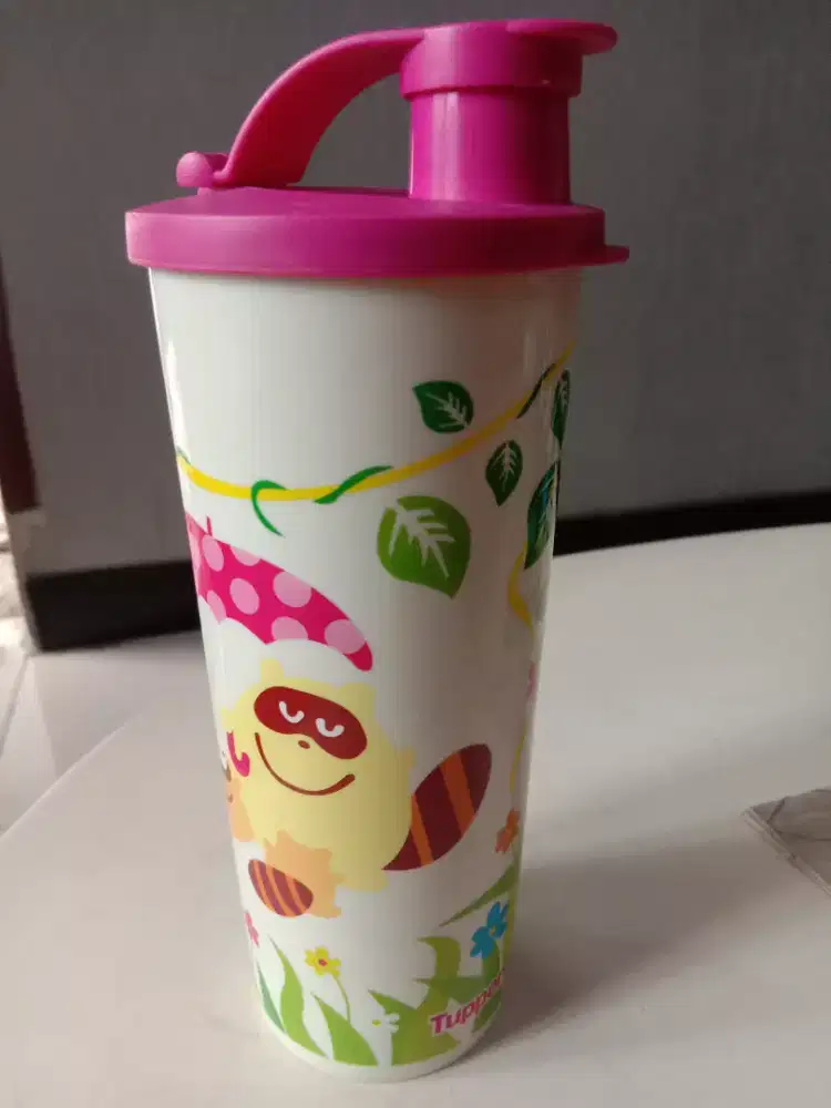 Tumbler Tupperware Karakter