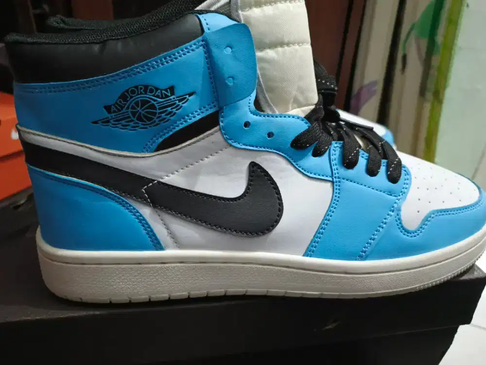 Nike Air Jordan size 44 like new mulus tapak tebal 225rb nett