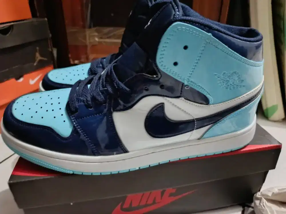 Nike air Jordan size 45 like new mulus tapak tebal empuk 385rb