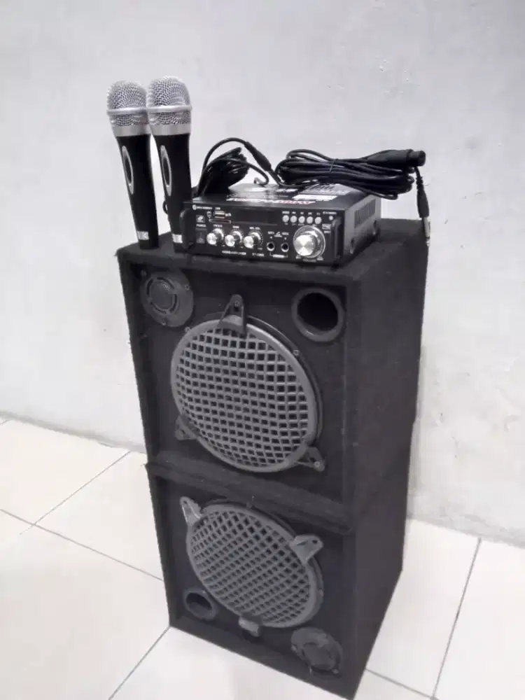 Sound karaoke rumahan 8 in