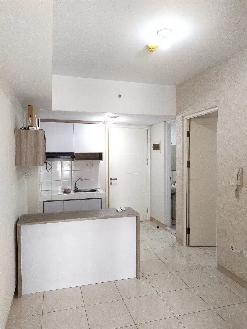 Springlake 2 BR SF Jual Rapi Bersih Siap Huni Apartemen Springlake