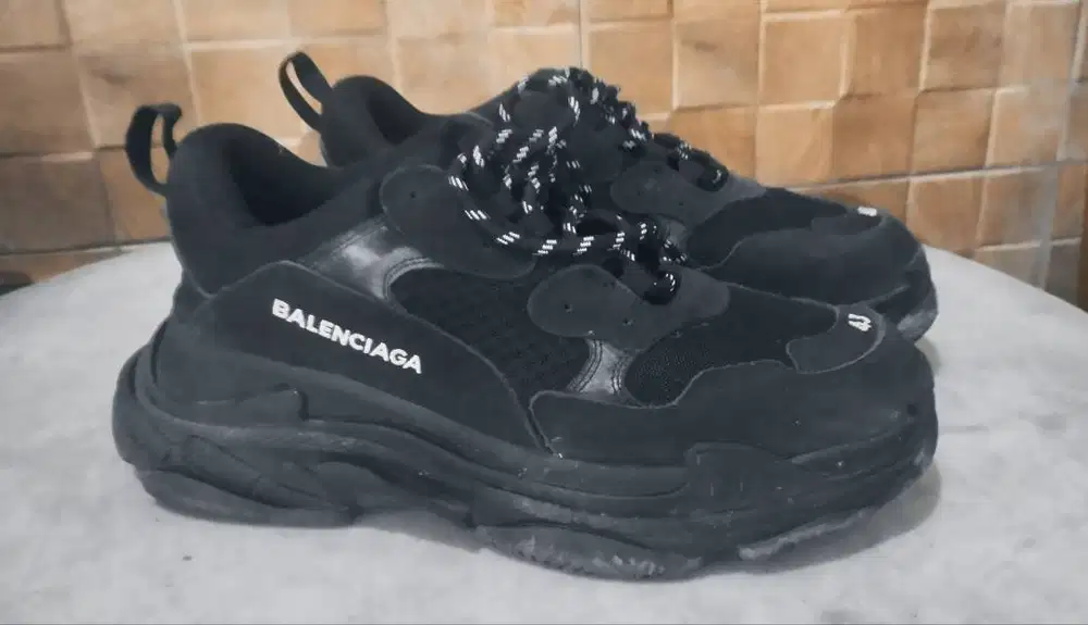 Balenciaga original size 43